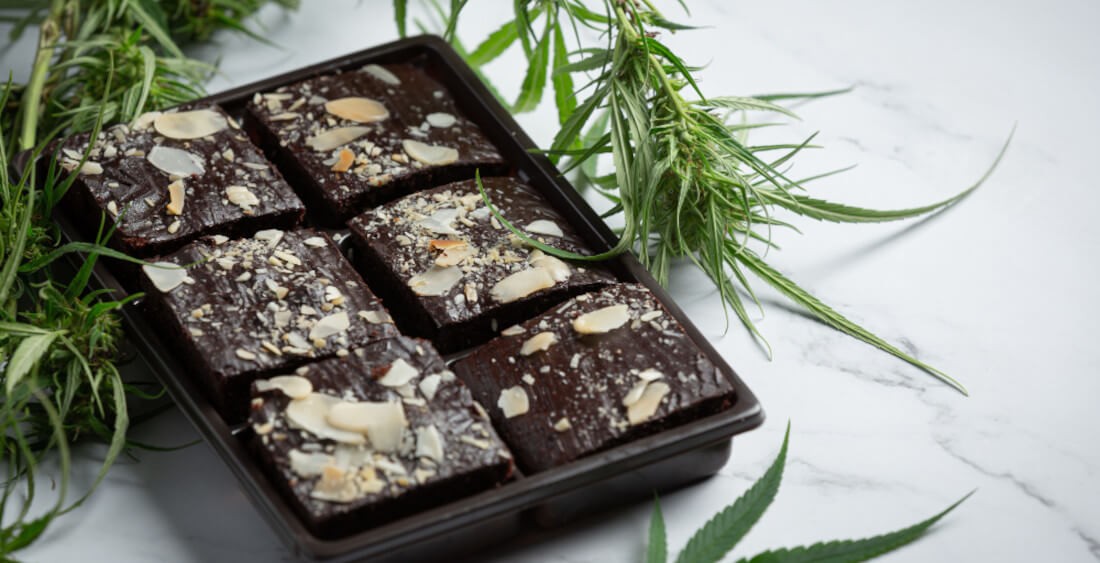 Brownie de Marihuana en 5 minutos | Receta Fácil