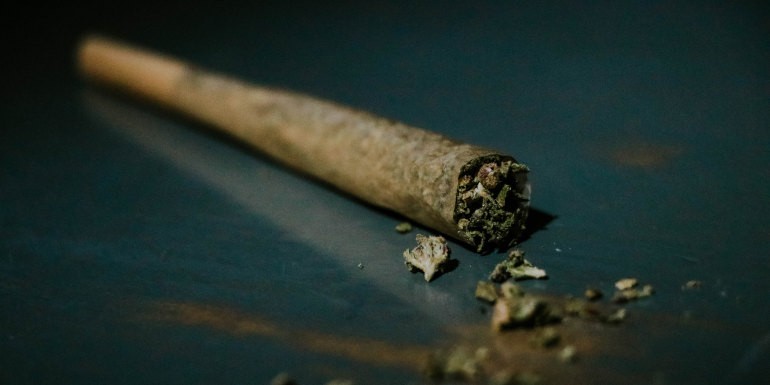 Tipos de porros y guía para liar el porro perfecto