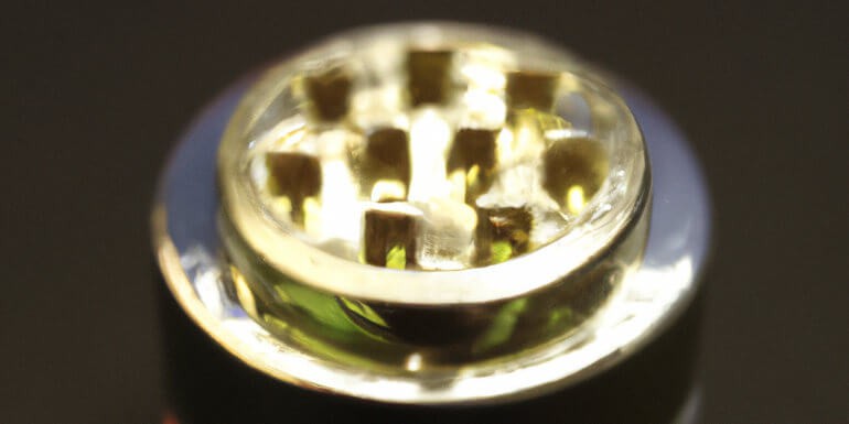Cómo limpiar tu grinder: Guía paso a paso en función del material